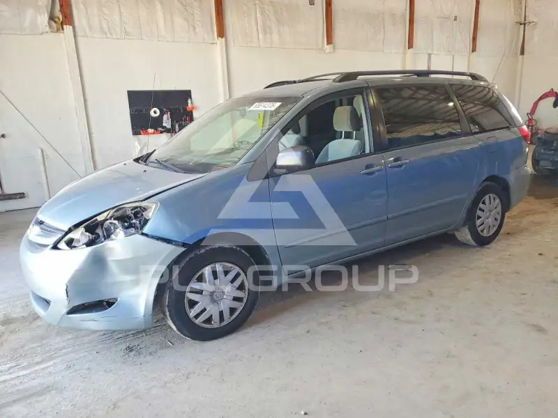 2009 Toyota SIENNA фото