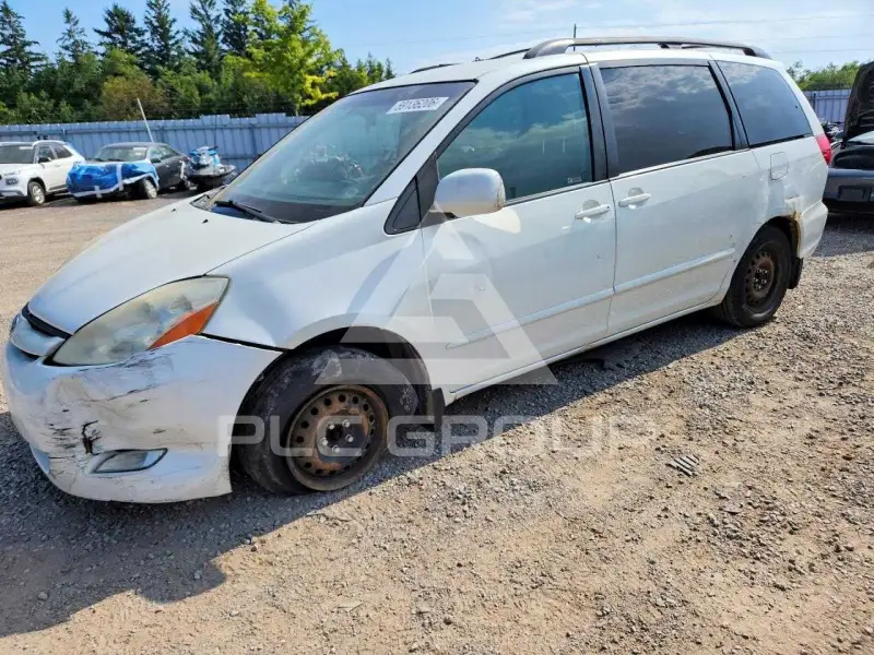 2009 Toyota SIENNA фото