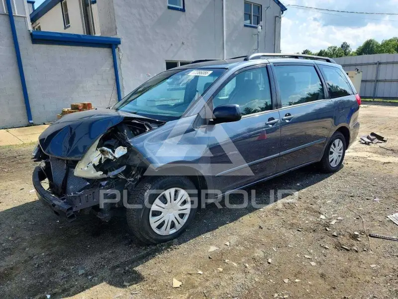 2009 Toyota SIENNA фото
