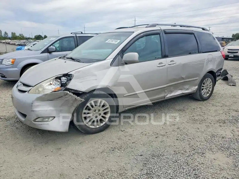 2009 Toyota SIENNA фото