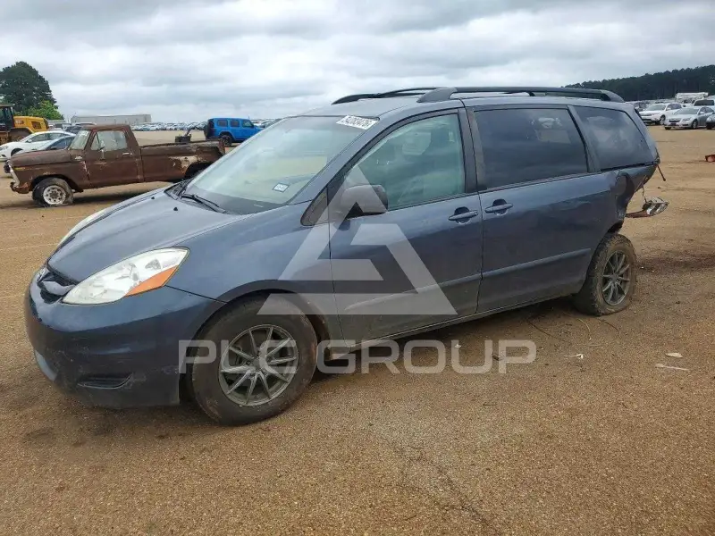 2009 Toyota SIENNA фото
