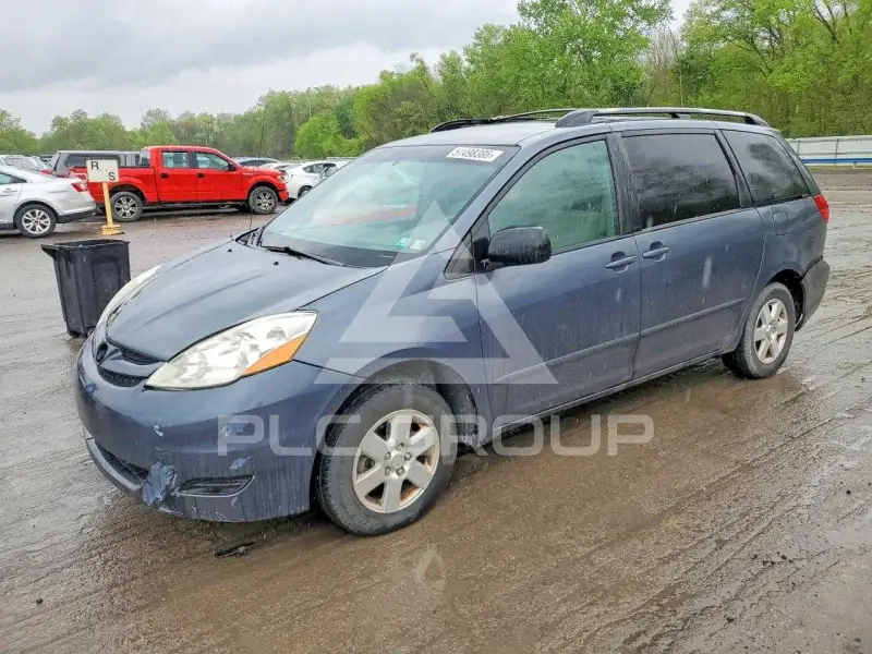 2009 Toyota SIENNA фото