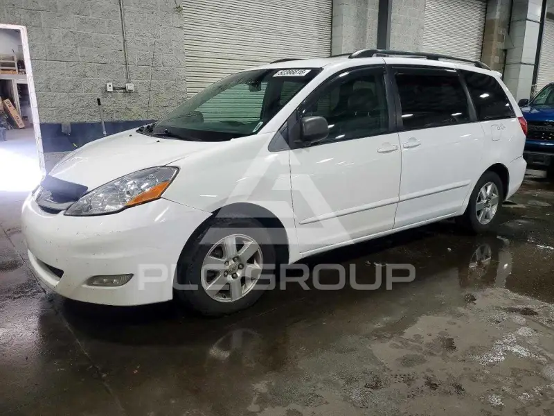 2009 Toyota SIENNA фото