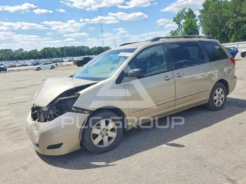 2009 Toyota SIENNA фото