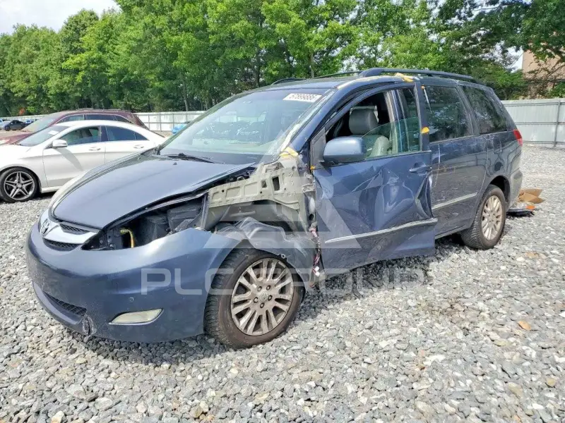 2009 Toyota SIENNA фото