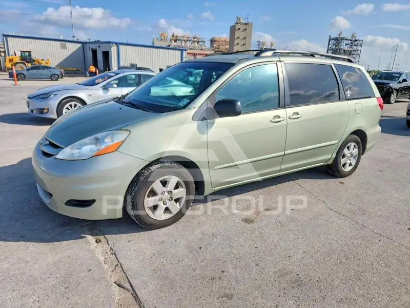 2009 Toyota SIENNA фото