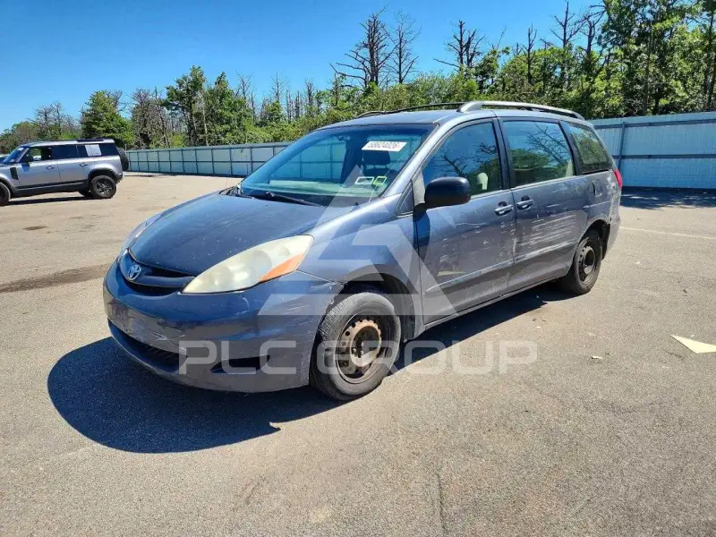2009 Toyota SIENNA фото