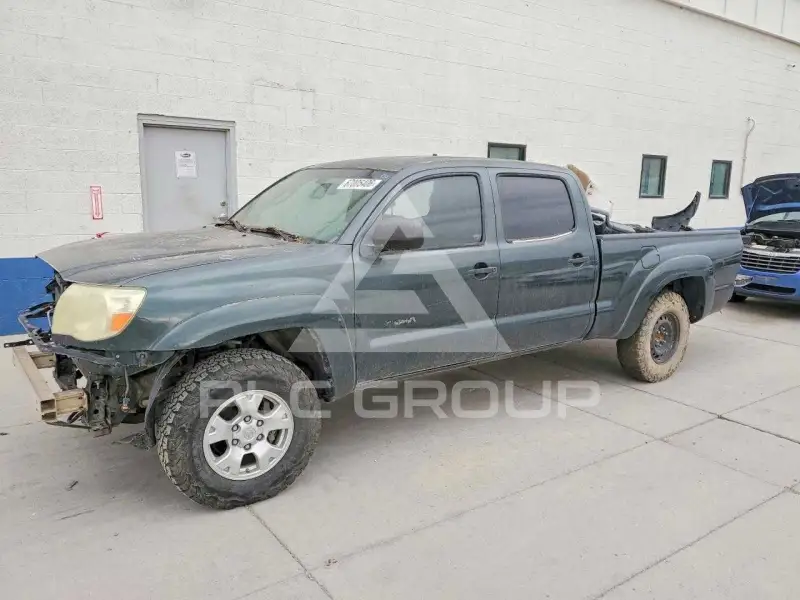 2009 Toyota TACOMA photo