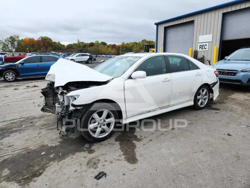 2009 Toyota CAMRY фото