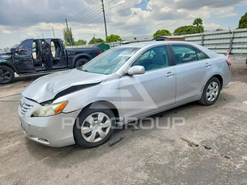 2009 Toyota CAMRY фото