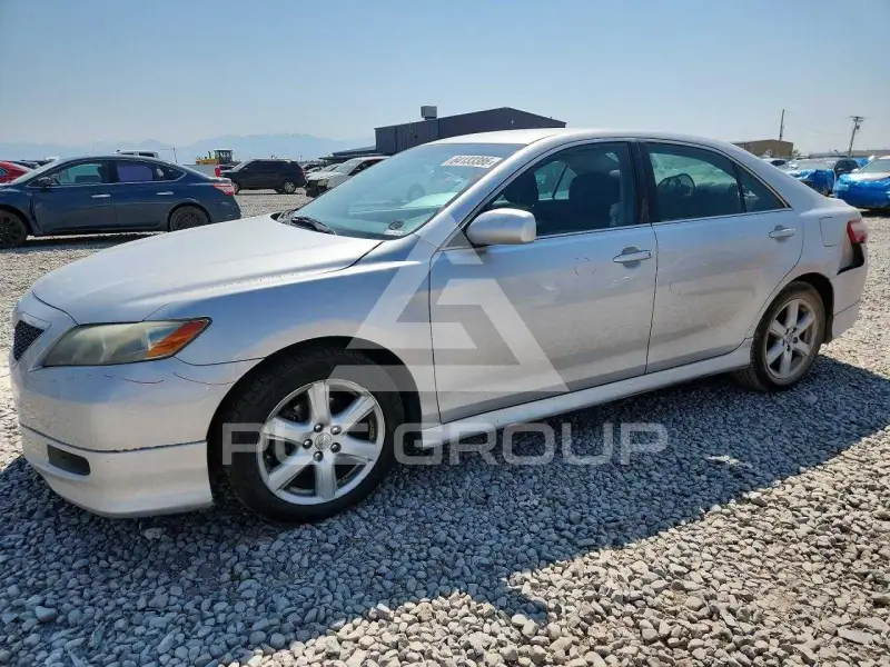 2009 Toyota CAMRY фото