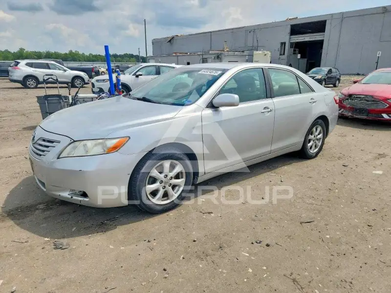 2009 Toyota CAMRY фото