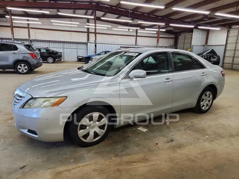 2009 Toyota CAMRY фото