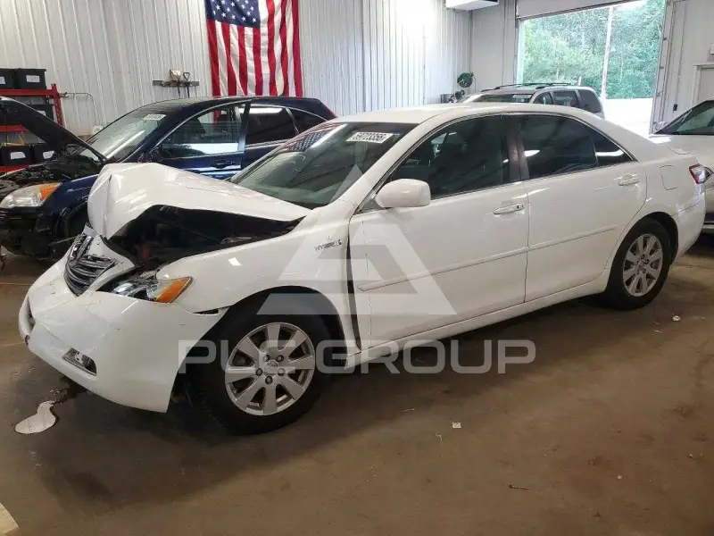 2009 Toyota CAMRY фото