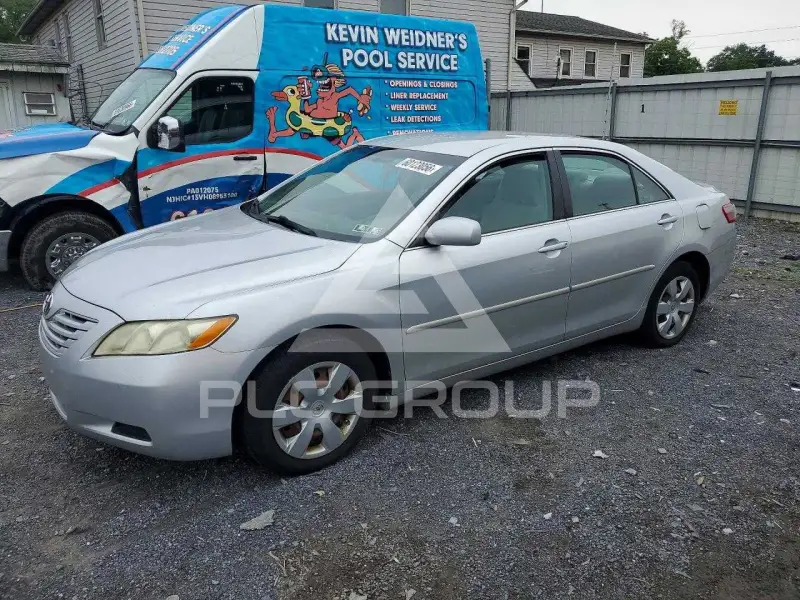 2009 Toyota CAMRY фото