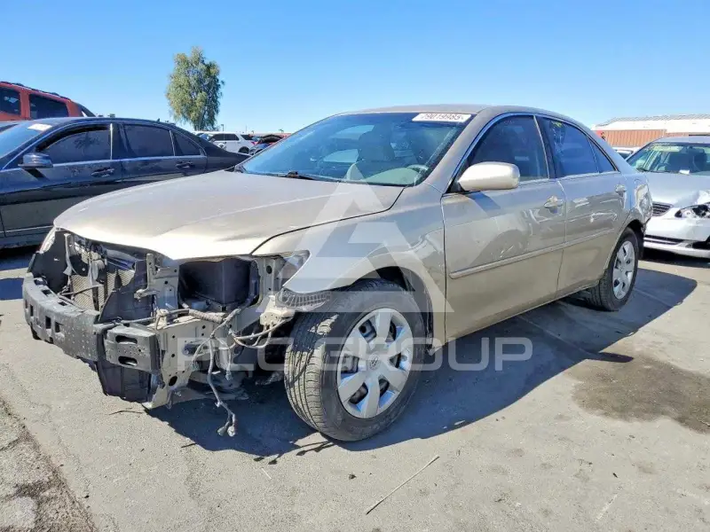 2009 Toyota CAMRY фото