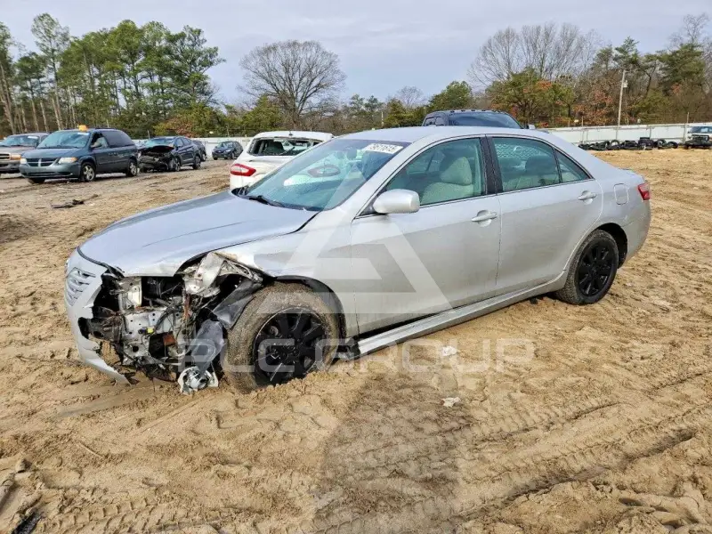 2009 Toyota CAMRY фото