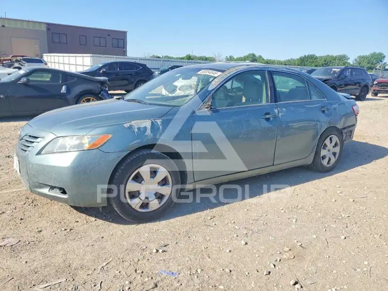 2009 Toyota CAMRY фото