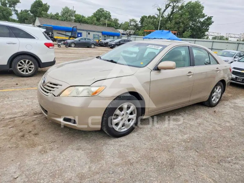 2009 Toyota CAMRY фото