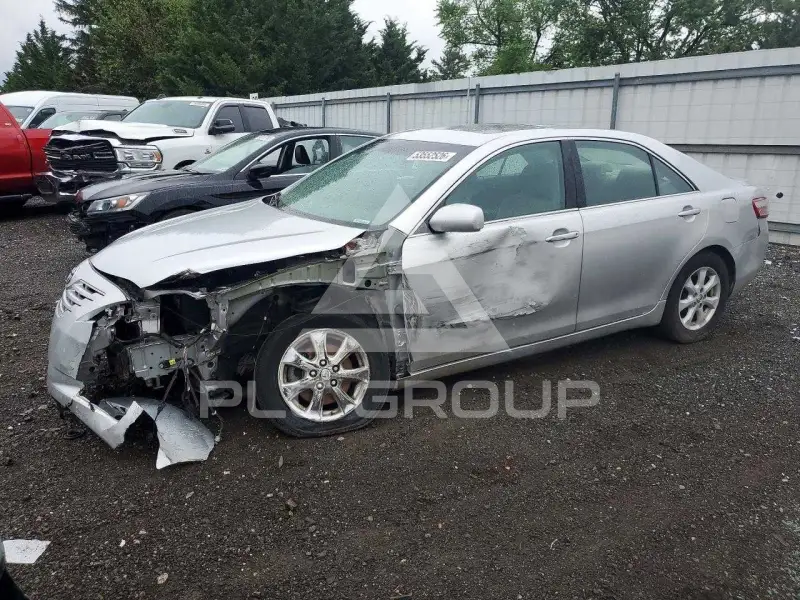 2009 Toyota CAMRY фото