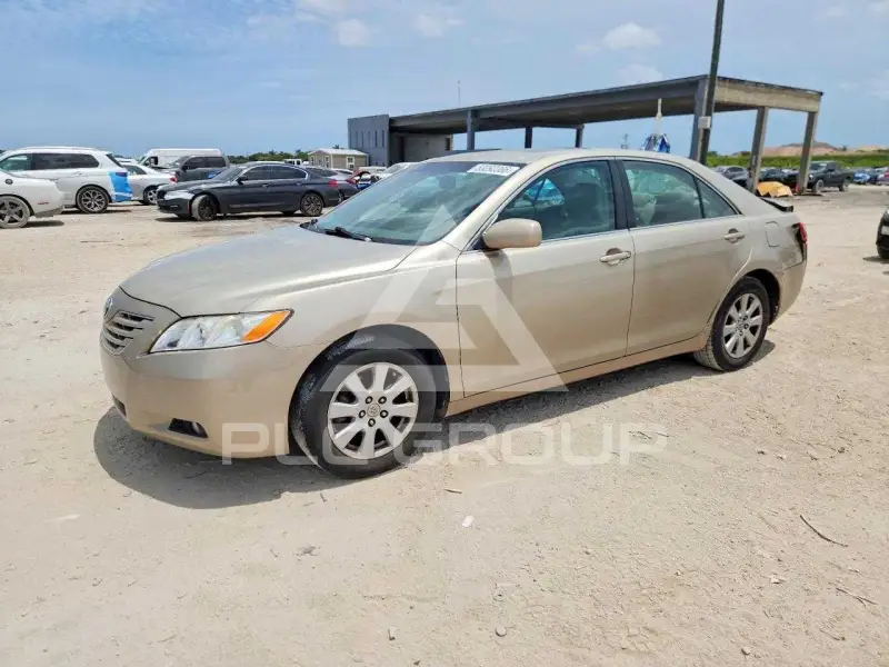 2009 Toyota CAMRY фото