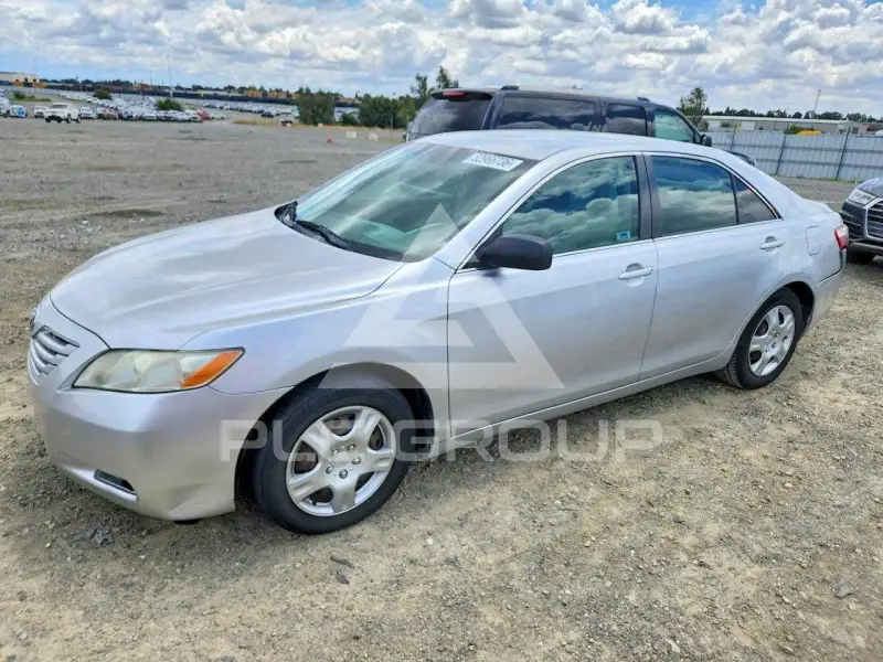2009 Toyota CAMRY фото