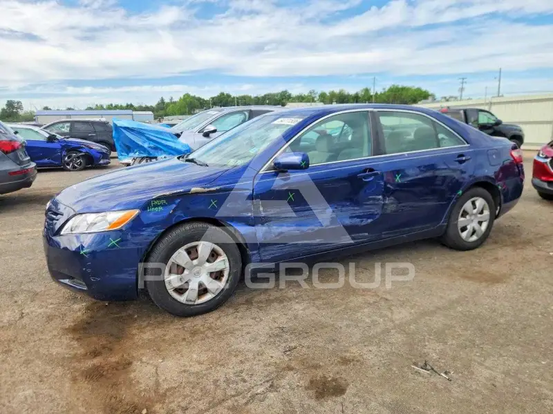 2009 Toyota CAMRY фото