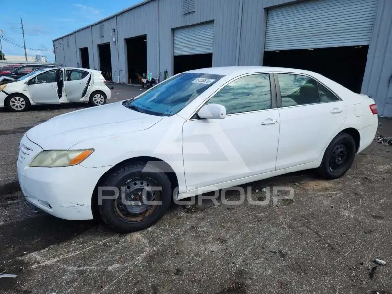 2009 Toyota CAMRY фото