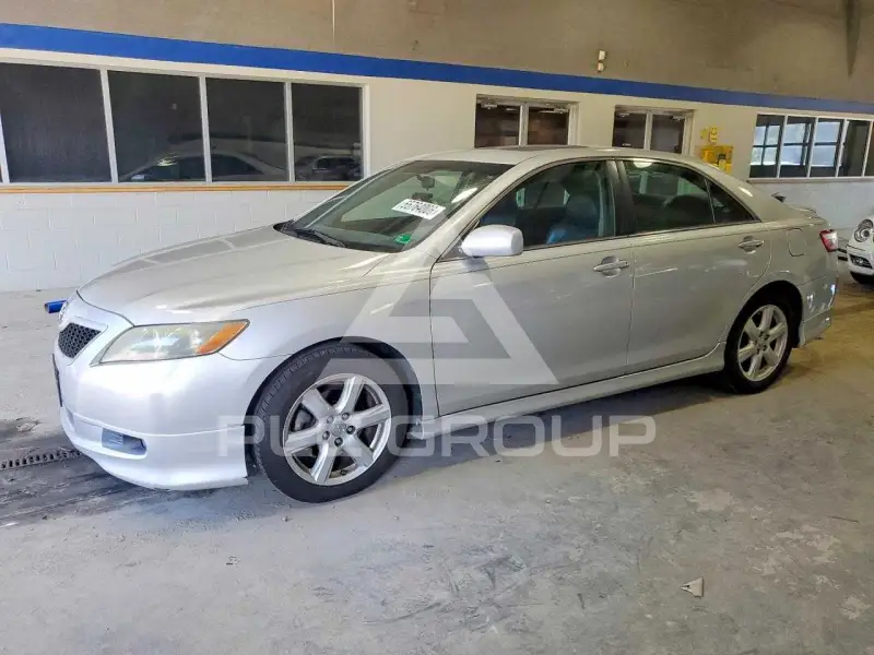 2009 Toyota CAMRY фото