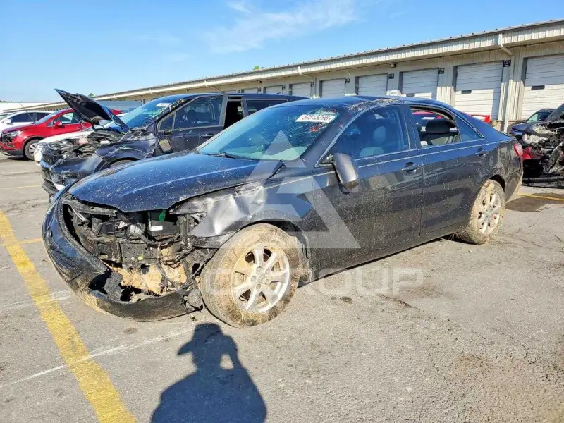 2009 Toyota CAMRY фото