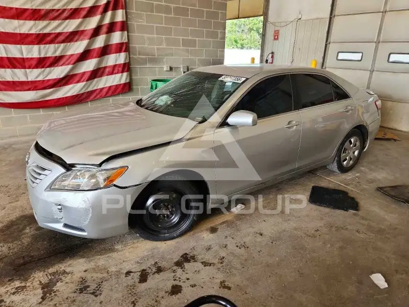 2009 Toyota CAMRY фото