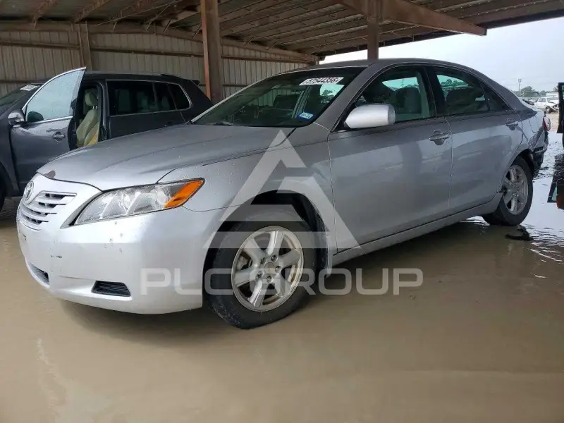 2009 Toyota CAMRY фото