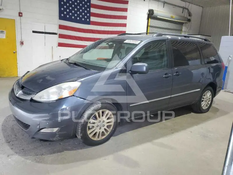 2009 Toyota SIENNA фото