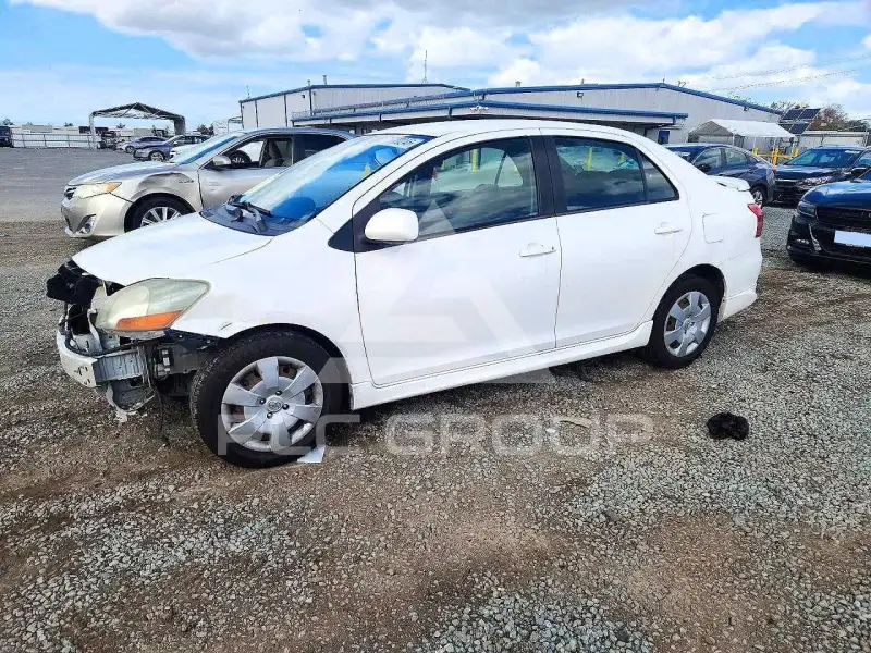2009 Toyota YARIS photo