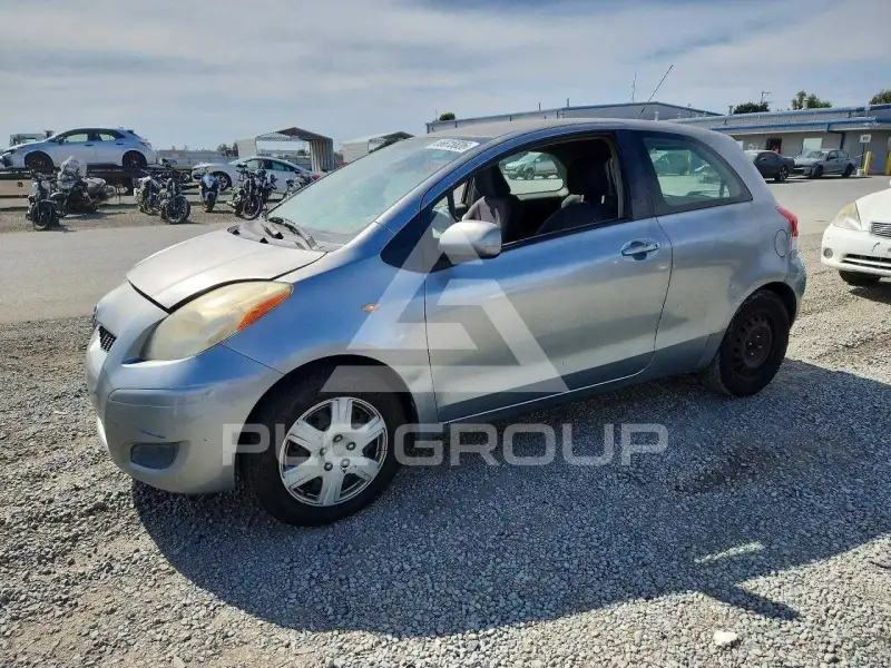 2009 Toyota YARIS photo