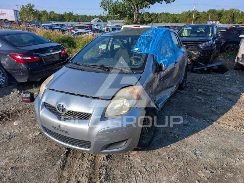 2009 Toyota YARIS фото