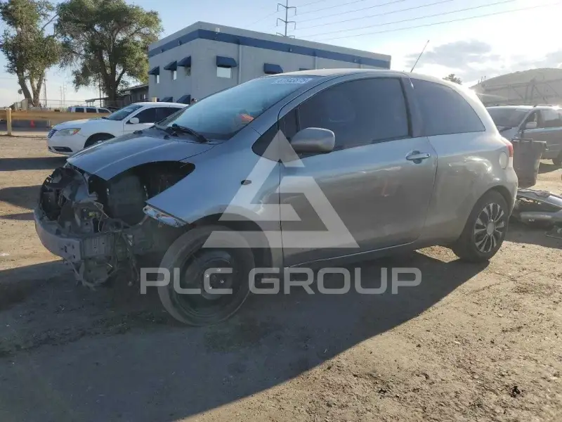 2009 Toyota YARIS фото