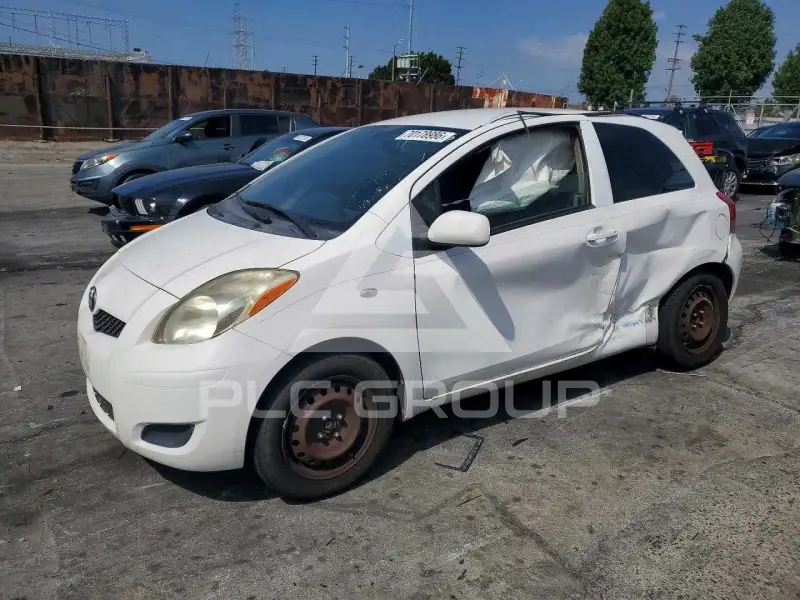 2009 Toyota YARIS фото