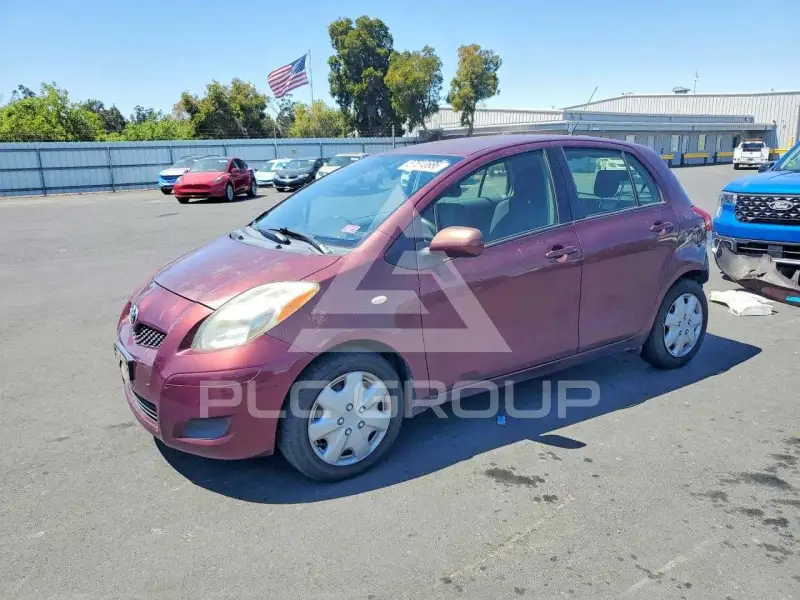 2009 Toyota YARIS фото
