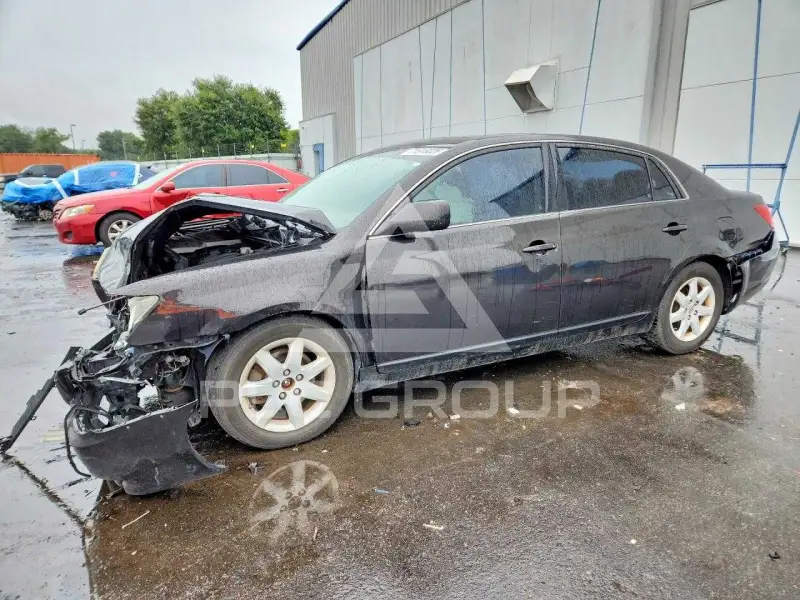 2009 Toyota AVALON photo