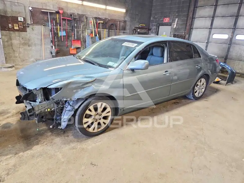 2009 Toyota AVALON photo