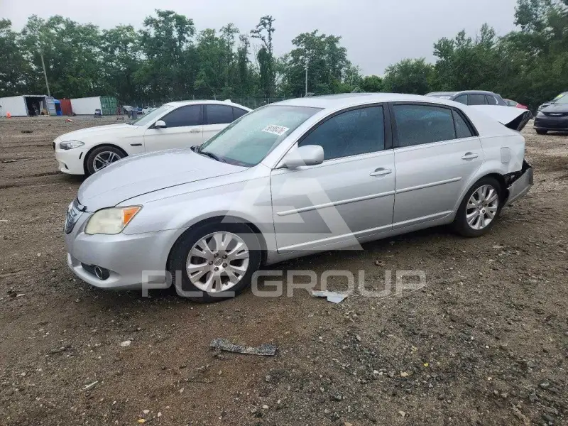 2009 Toyota AVALON фото