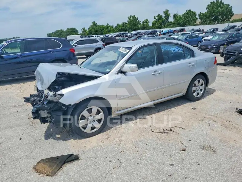 2009 KIA Optima photo
