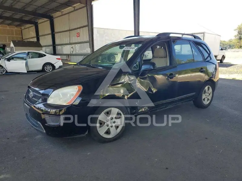 2009 KIA Rondo photo