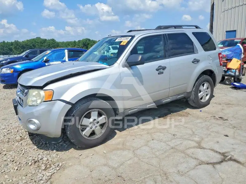 2009 Ford ESCAPE photo