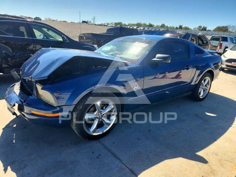 2009 Ford MUSTANG photo