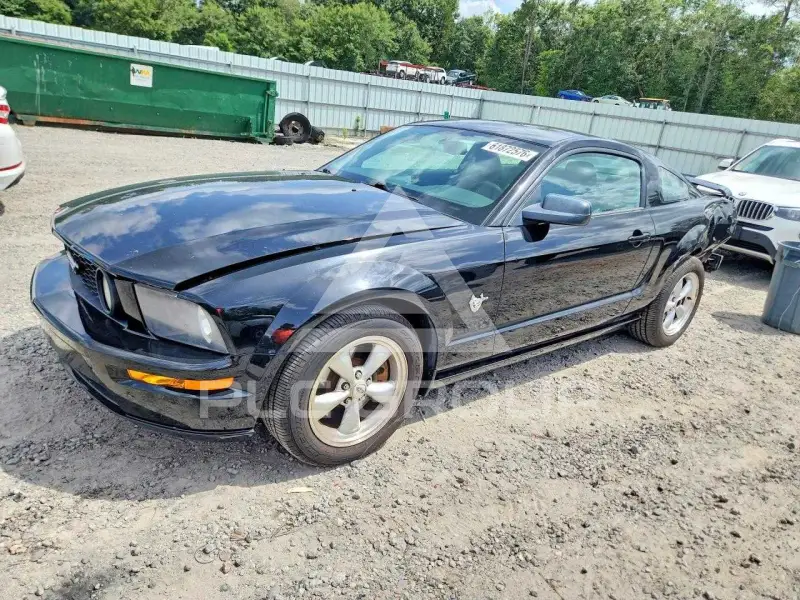 2009 Ford MUSTANG фото