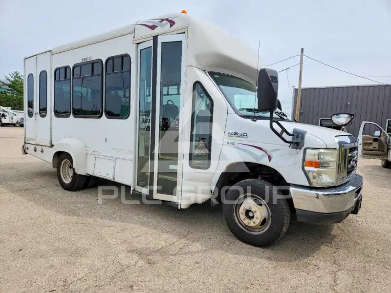 2009 Ford ECONOLINE фото