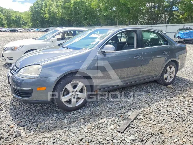 2009 Volkswagen Jetta photo