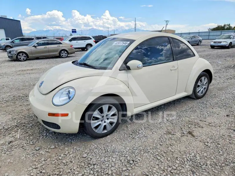 2009 Volkswagen BEETLE фото